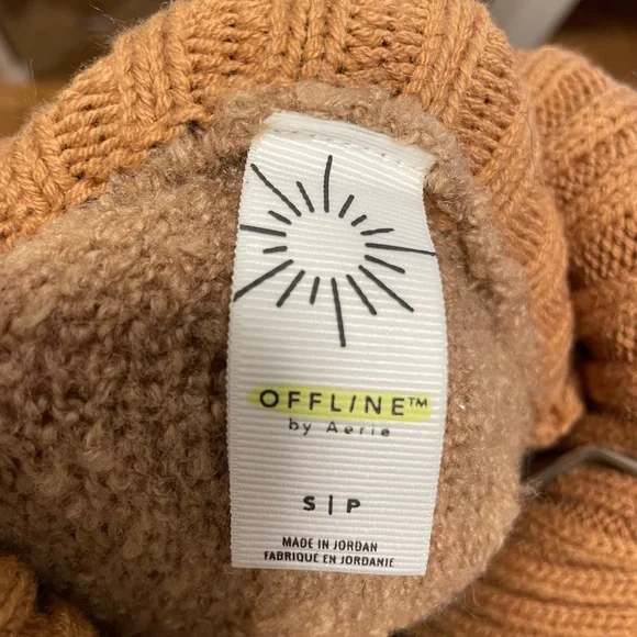 NWOT Aerie Sweater - Picture 8 of 9